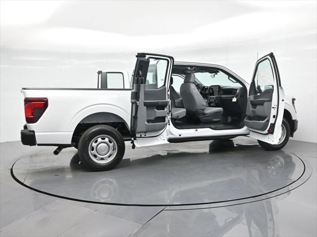 new 2025 Ford F-150 car, priced at $40,504