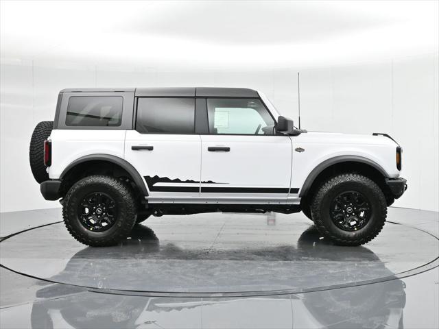 new 2024 Ford Bronco car, priced at $61,470