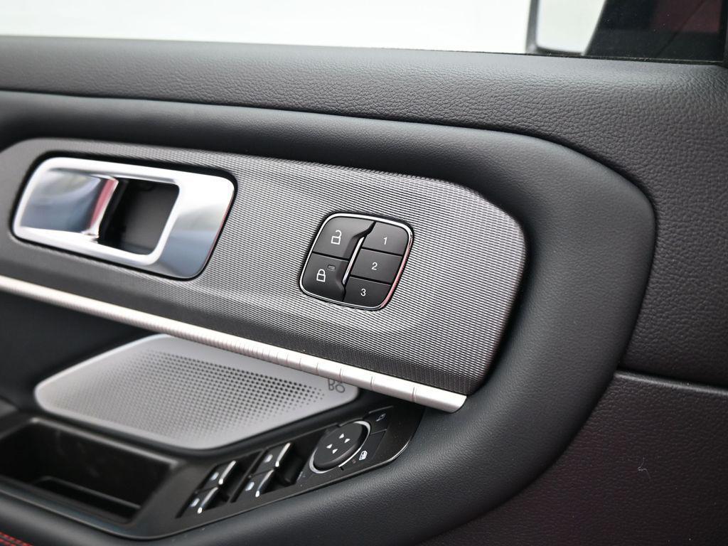 new 2025 Ford Explorer car, priced at $61,805