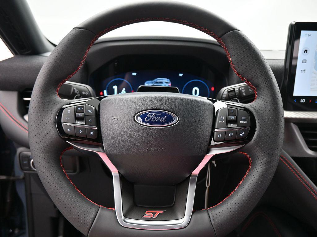 new 2025 Ford Explorer car, priced at $61,805