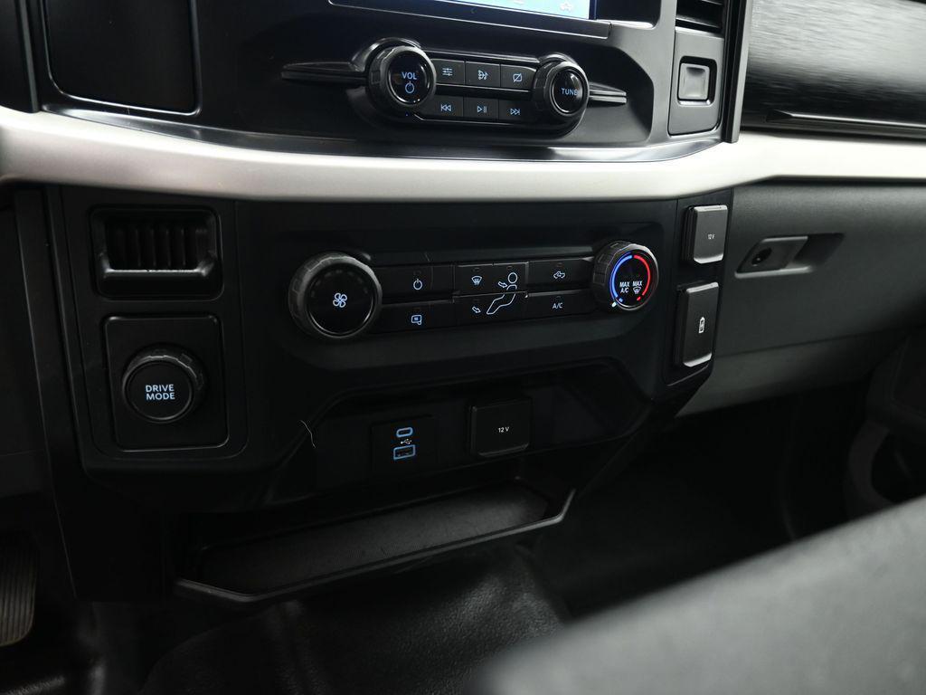 used 2021 Ford F-150 car, priced at $21,000