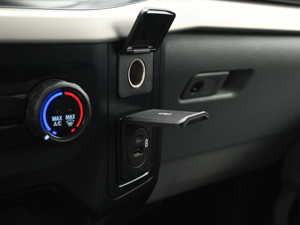 used 2021 Ford F-150 car, priced at $21,000