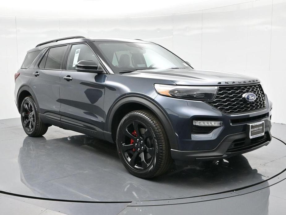 new 2024 Ford Explorer car, priced at $62,870