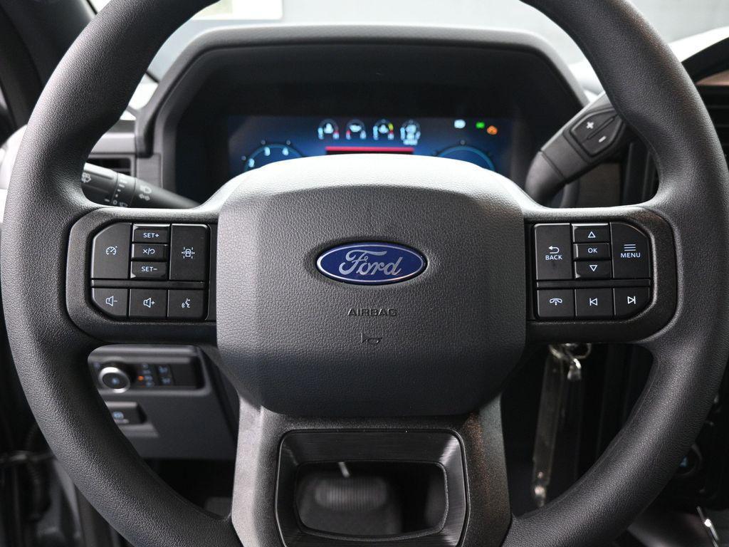 new 2025 Ford F-150 car, priced at $54,075