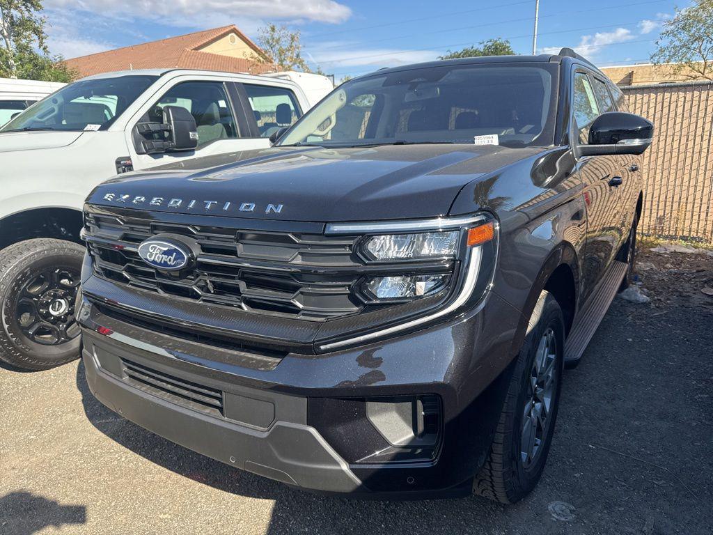 new 2025 Ford Expedition Max car, priced at $75,865