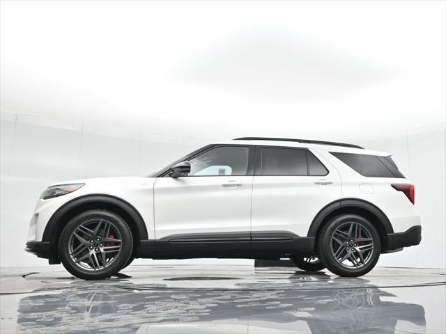 new 2025 Ford Explorer car, priced at $51,340