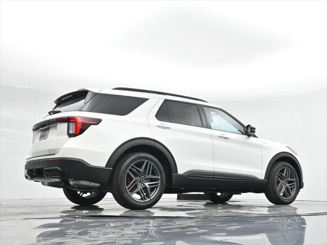 new 2025 Ford Explorer car, priced at $51,340