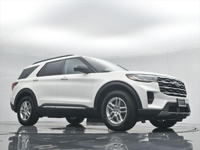 new 2025 Ford Explorer car, priced at $48,005