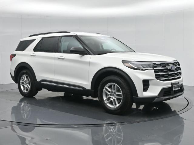 new 2025 Ford Explorer car, priced at $48,005