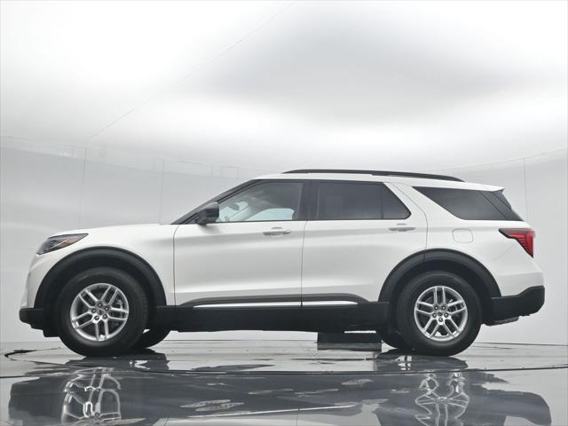 new 2025 Ford Explorer car, priced at $48,005