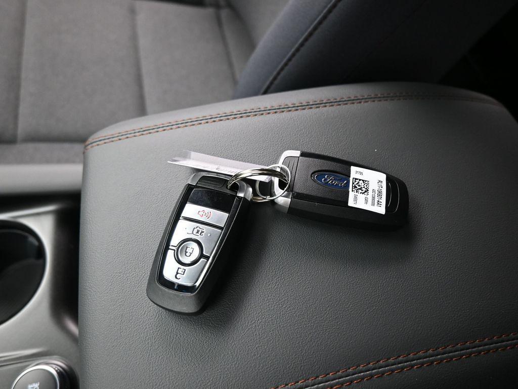 new 2025 Ford Explorer car, priced at $41,140