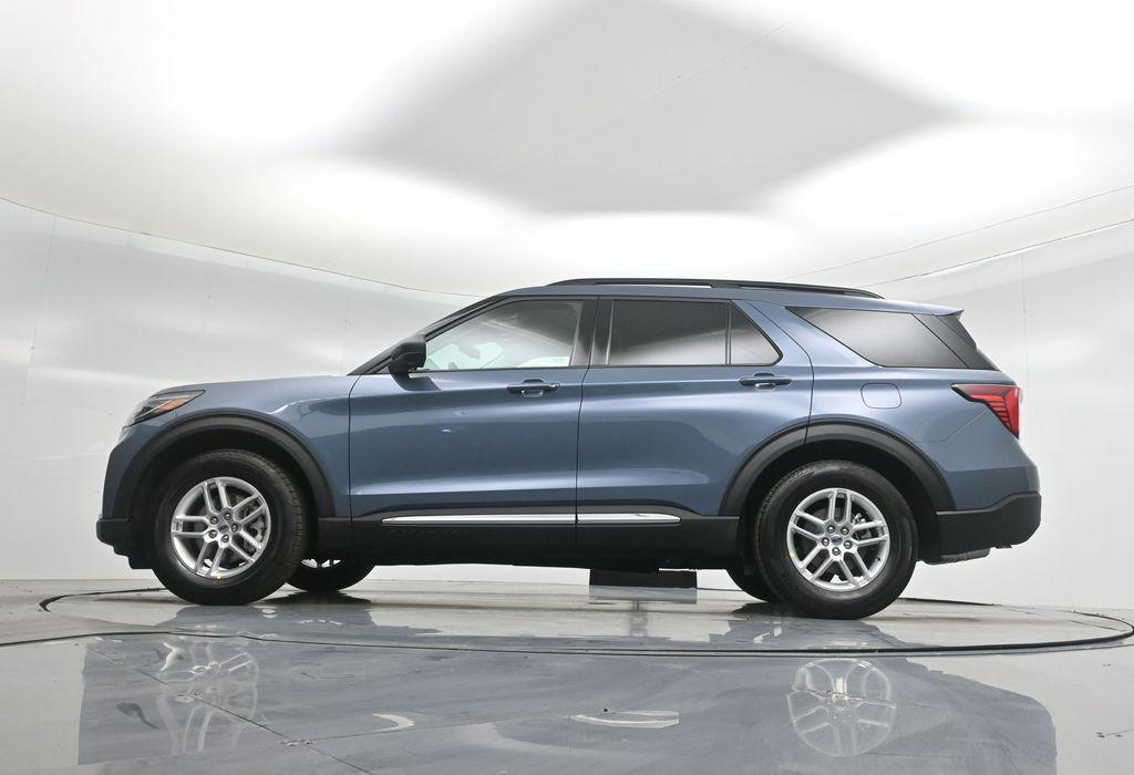 new 2025 Ford Explorer car, priced at $41,140