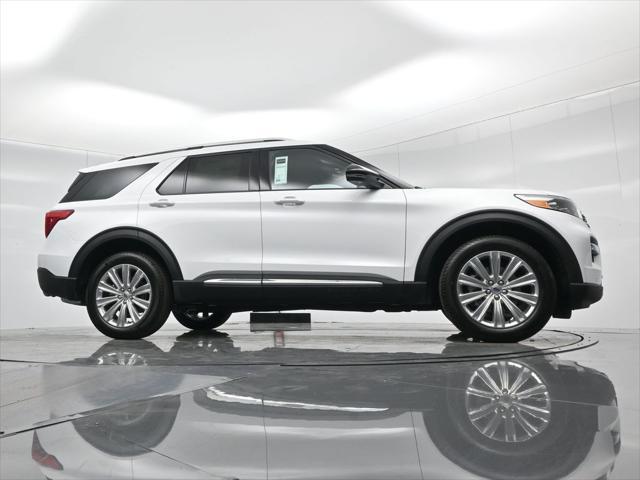 new 2024 Ford Explorer car, priced at $52,920