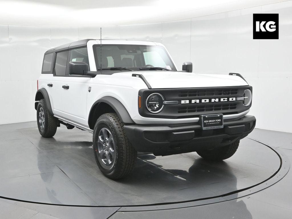 new 2025 Ford Bronco car, priced at $57,290