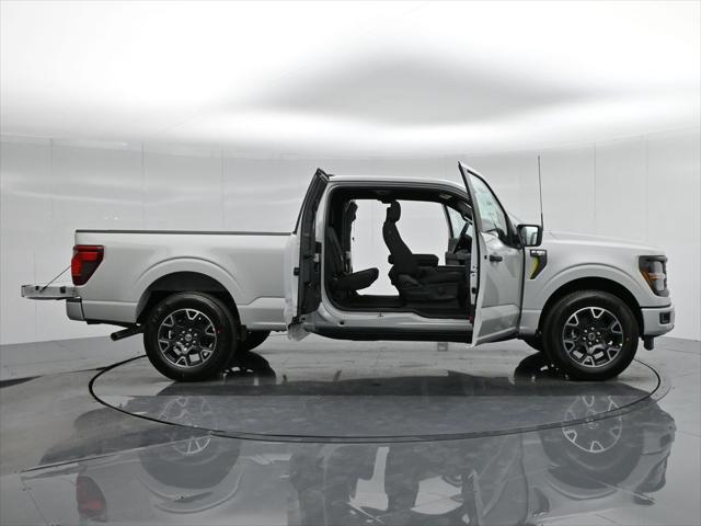 new 2024 Ford F-150 car, priced at $43,390