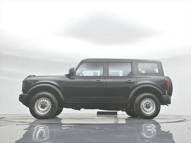 new 2025 Ford Bronco car, priced at $43,580