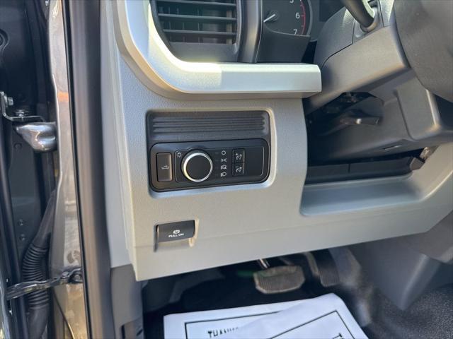 new 2025 Ford F-250 car, priced at $50,260