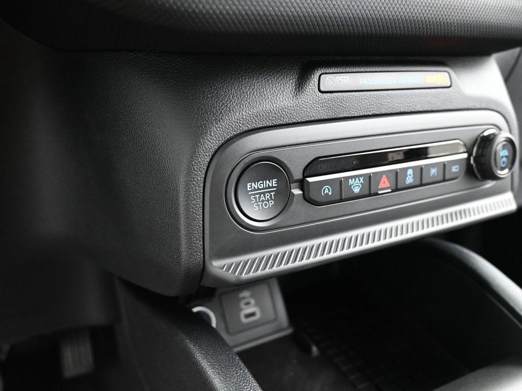 new 2025 Ford Bronco Sport car, priced at $36,610