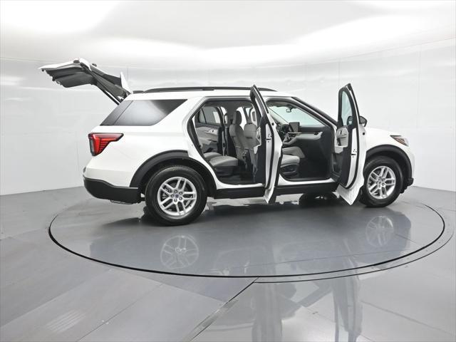 new 2025 Ford Explorer car, priced at $45,415