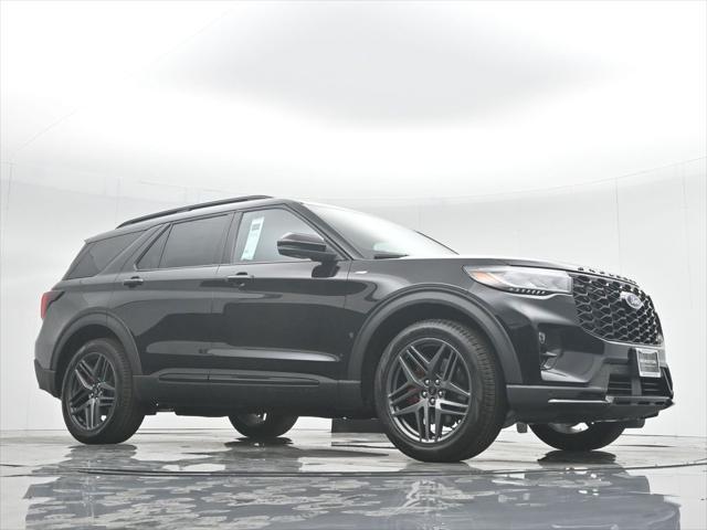 new 2025 Ford Explorer car, priced at $50,545