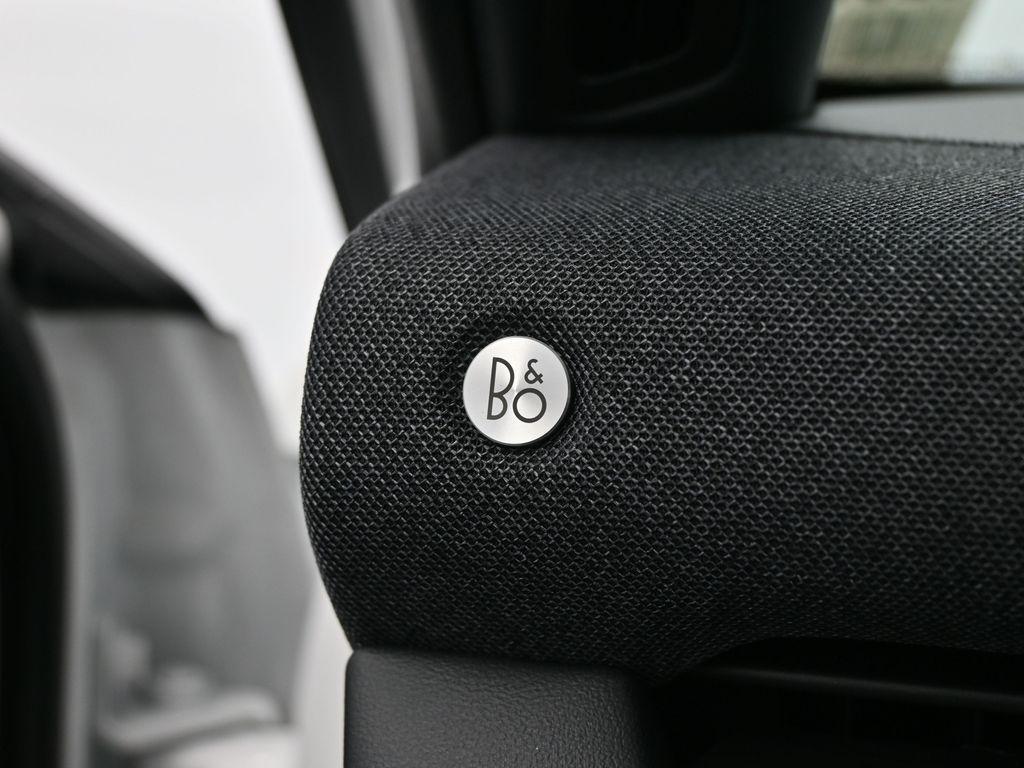 new 2025 Ford Explorer car, priced at $49,330