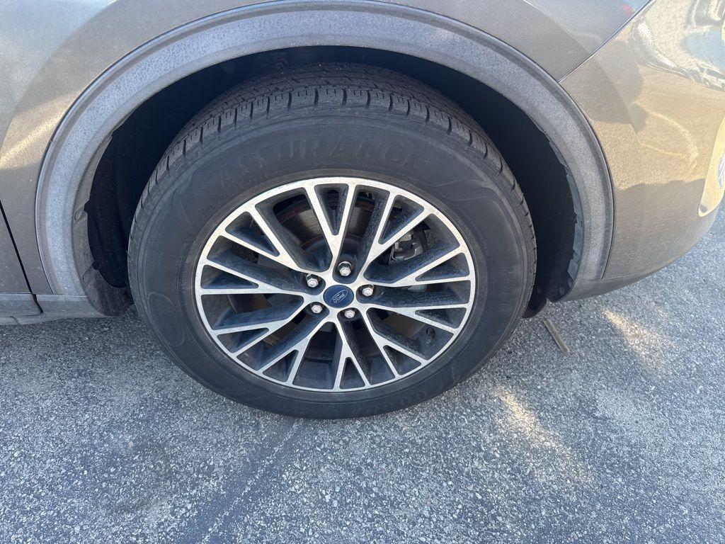 used 2021 Ford Escape car, priced at $14,900