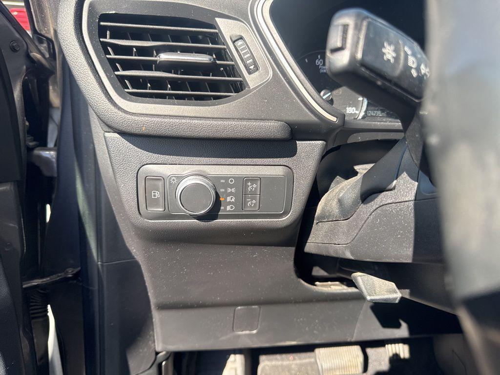 used 2021 Ford Escape car, priced at $14,900