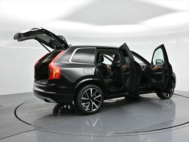 used 2021 Volvo XC90 Recharge Plug-In Hybrid car, priced at $39,000