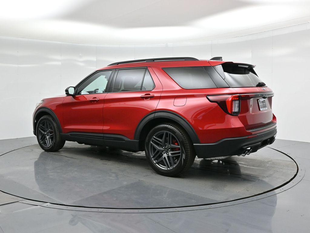 new 2025 Ford Explorer car, priced at $61,805