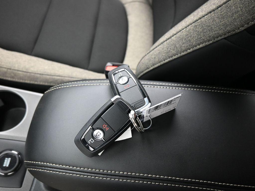 new 2025 Ford Bronco Sport car, priced at $31,690