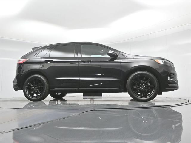 used 2020 Ford Edge car, priced at $25,000