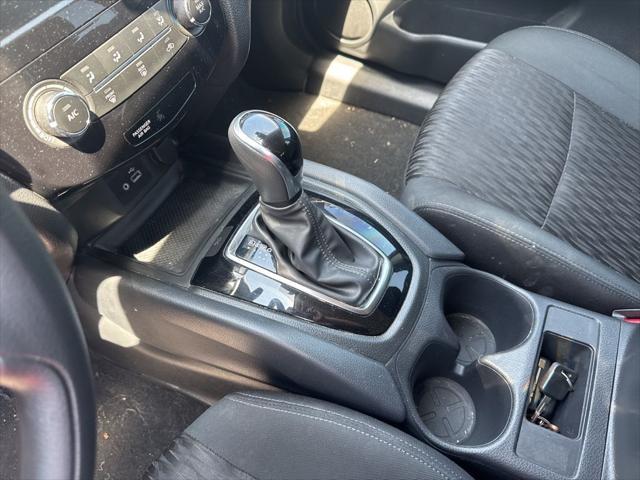 used 2020 Nissan Rogue car, priced at $16,000