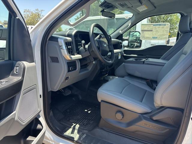 new 2025 Ford F-350 car, priced at $53,200
