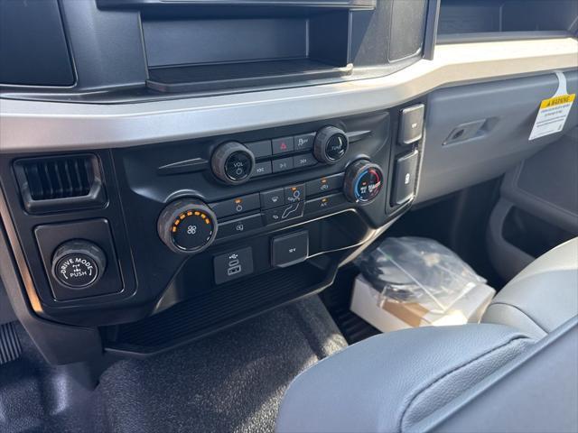 new 2025 Ford F-350 car, priced at $53,200