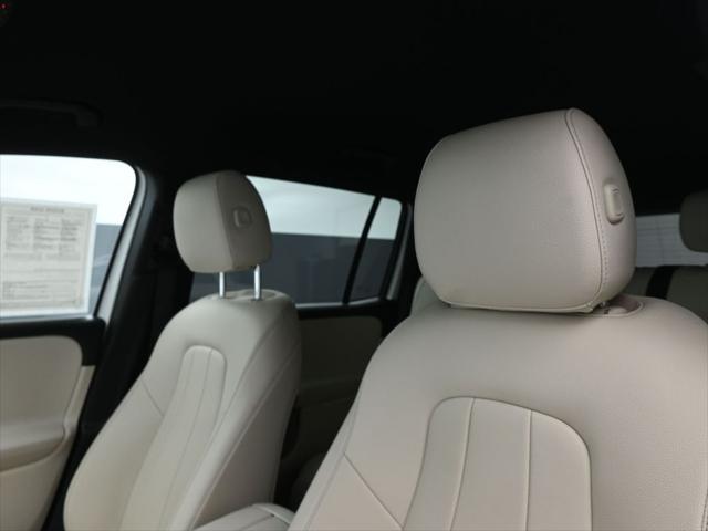 used 2020 Mercedes-Benz GLB 250 car, priced at $22,300