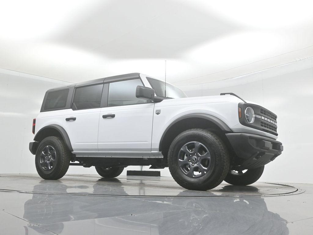 new 2025 Ford Bronco car, priced at $45,800
