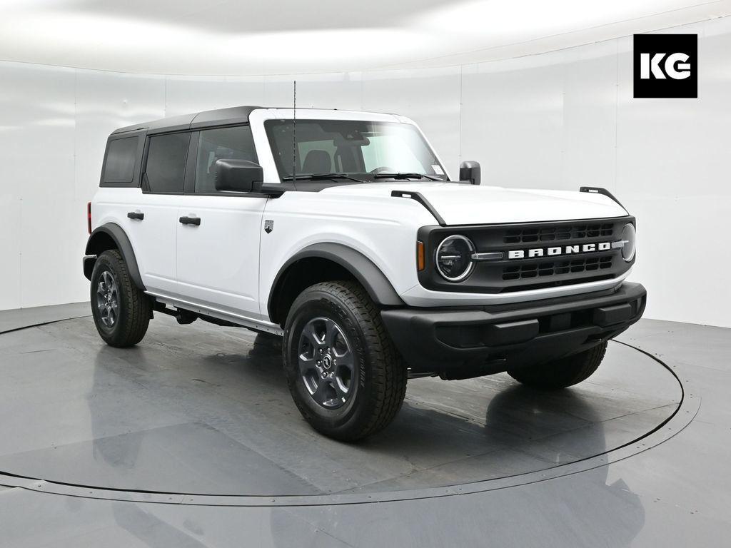 new 2025 Ford Bronco car, priced at $45,800