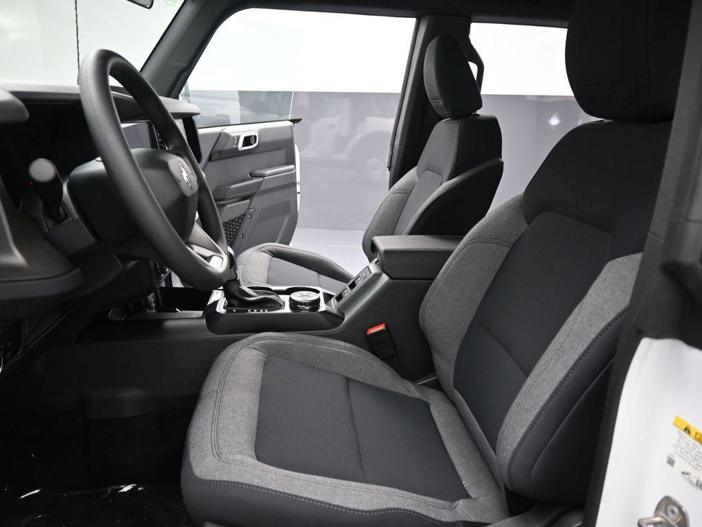 new 2025 Ford Bronco car, priced at $43,580