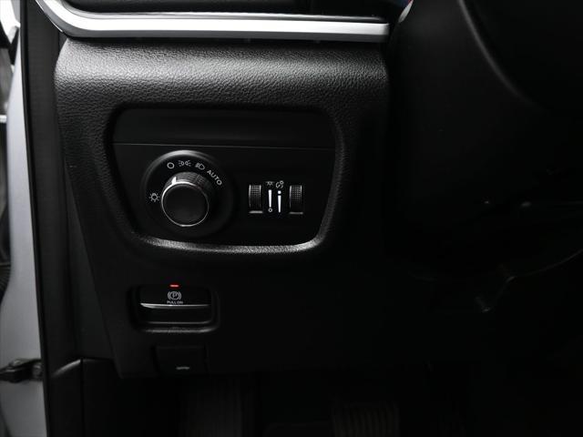 used 2024 Jeep Grand Cherokee car, priced at $33,000