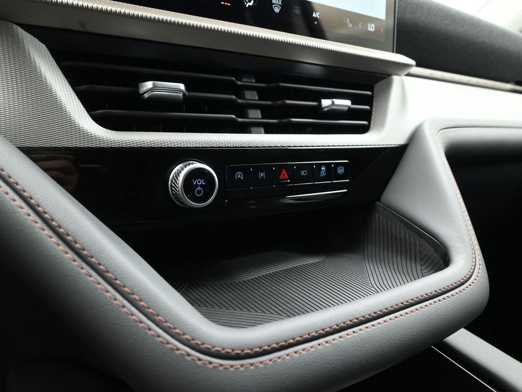 new 2025 Ford Explorer car, priced at $41,140