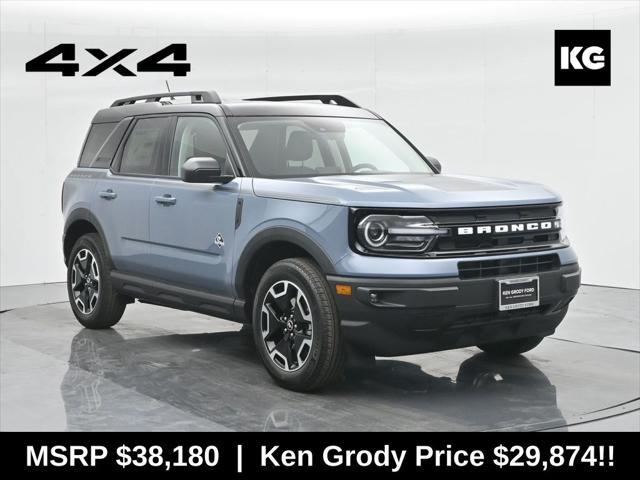 new 2024 Ford Bronco Sport car, priced at $30,874