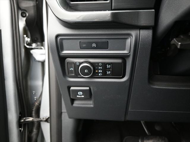 new 2025 Ford F-150 car, priced at $40,953