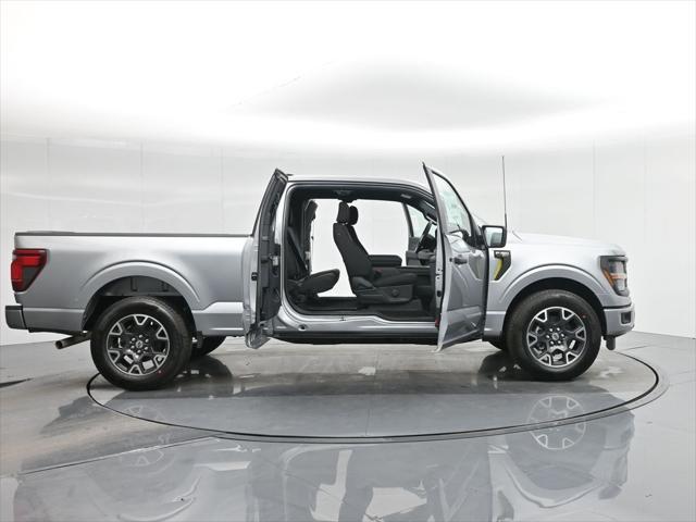 new 2025 Ford F-150 car, priced at $40,953