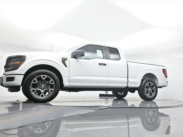 new 2025 Ford F-150 car, priced at $41,038