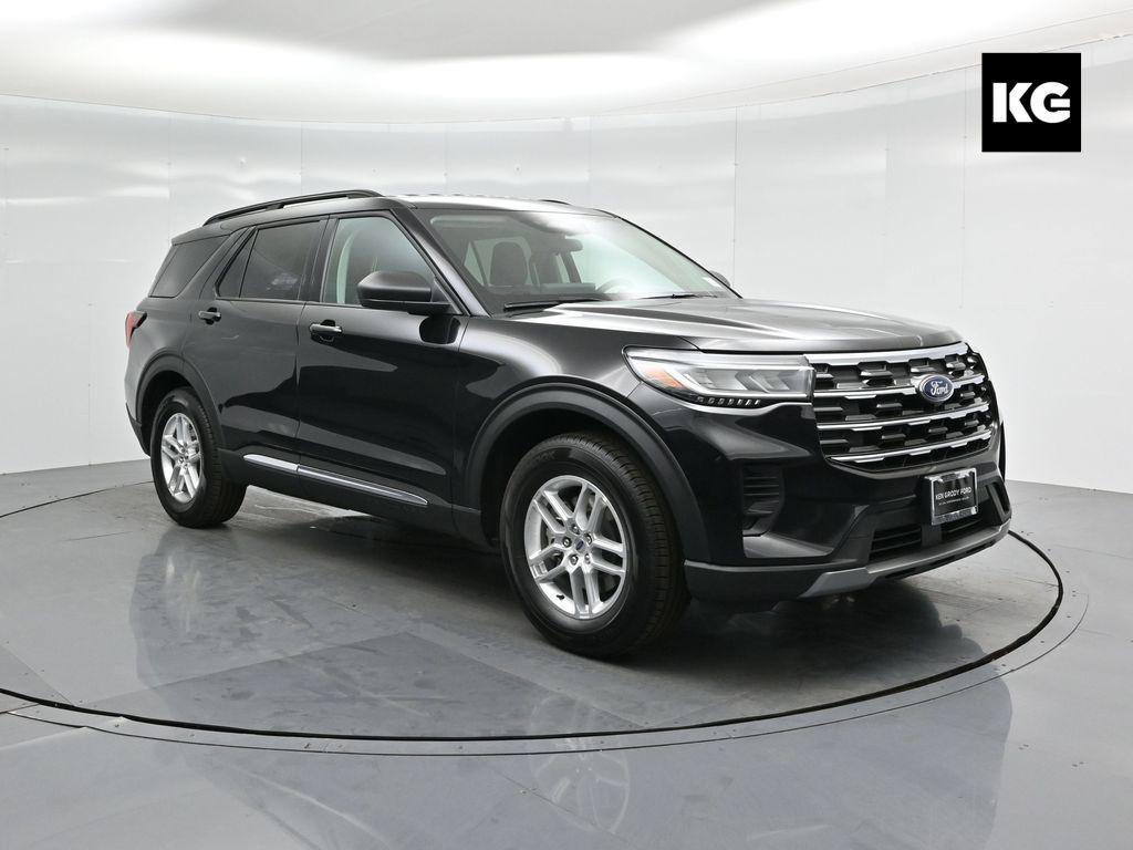 new 2025 Ford Explorer car, priced at $40,645
