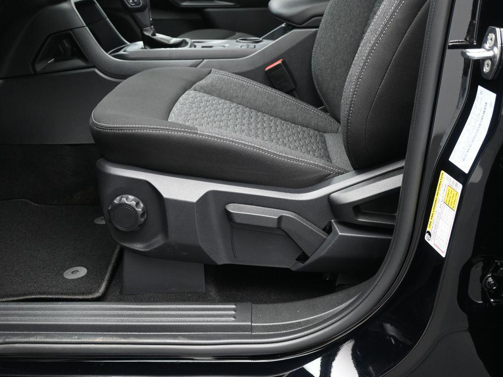 new 2025 Ford Ranger car, priced at $33,190