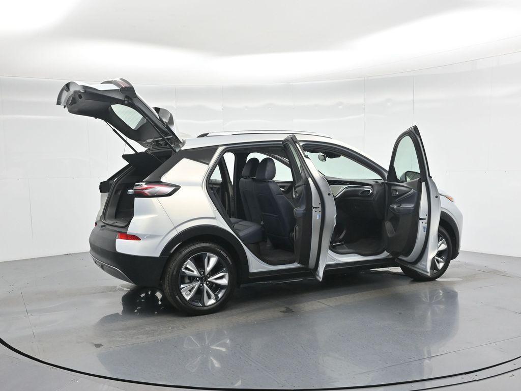 used 2022 Chevrolet Bolt EUV car, priced at $18,500