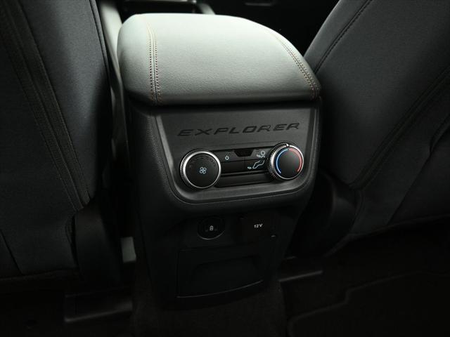 new 2025 Ford Explorer car, priced at $40,280