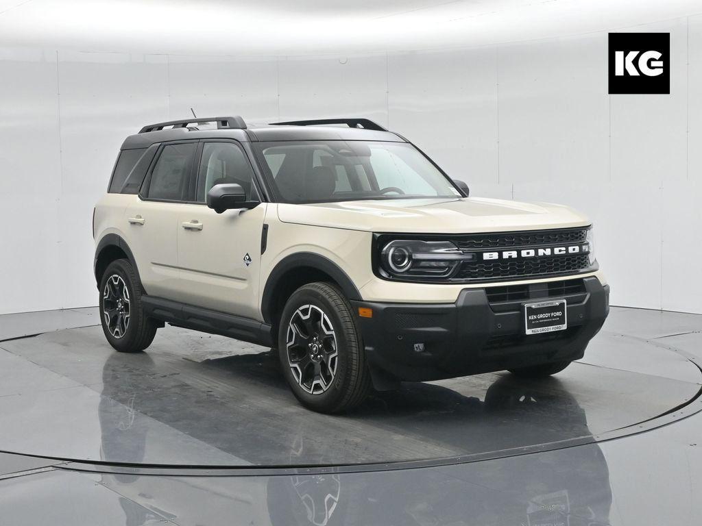 new 2025 Ford Bronco Sport car, priced at $39,355