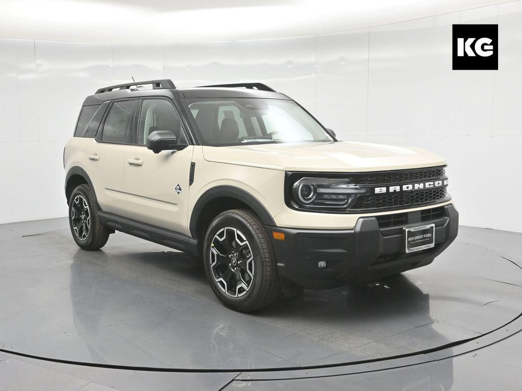 new 2025 Ford Bronco Sport car, priced at $40,105